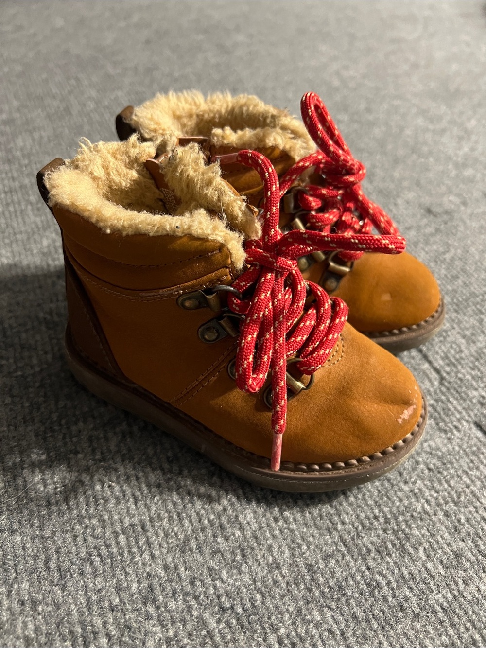 Cat & Jack Toddler Boots - Size 6